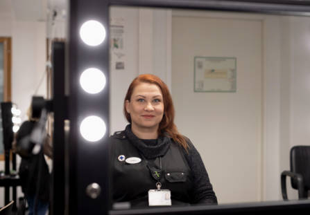 WinNovan kosmetologiopiskelijoiden vastuuopettajana toimiva Janika Reunanen.