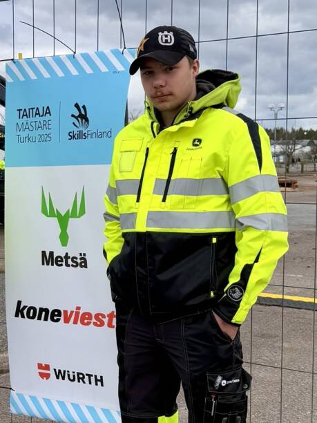 WinNovan Taitaja2025 kultamitalisti Severi Ruohomaa Taitaja-kisoissa.