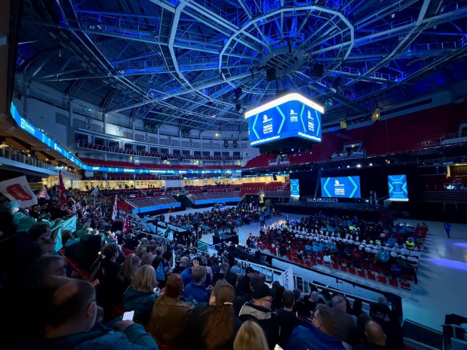 Yleisöä Taitaja2025-finaalissa.