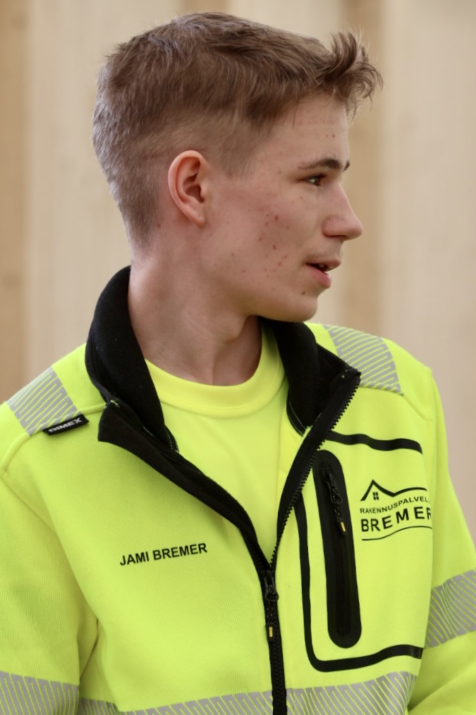 Jami Bremer, talonrakentaminen
