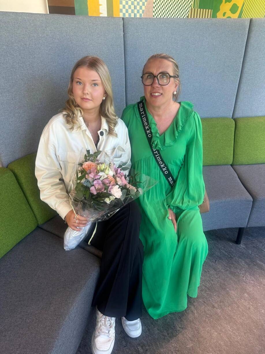Iines Röksä ja Satu Tunturi.