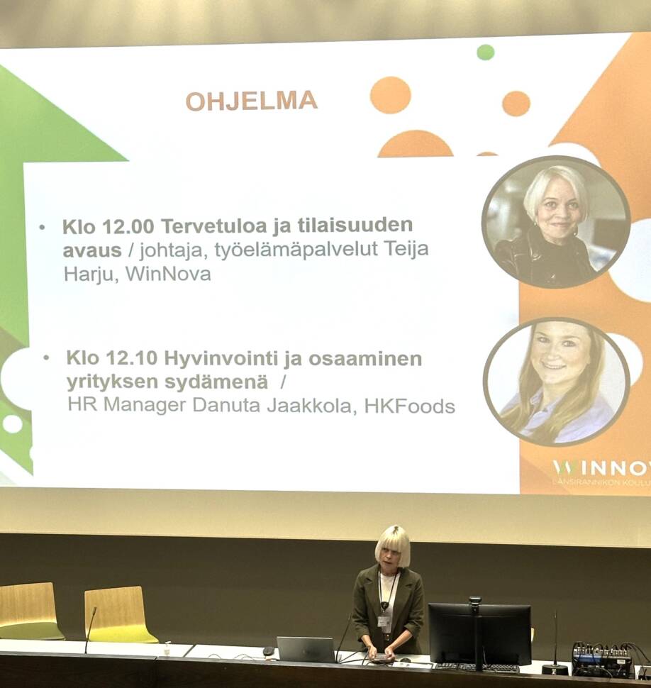 Työelämäfoorumin ohjelma.